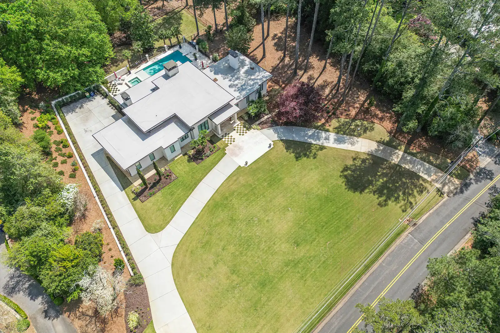 modern luxury home in Athens, GA